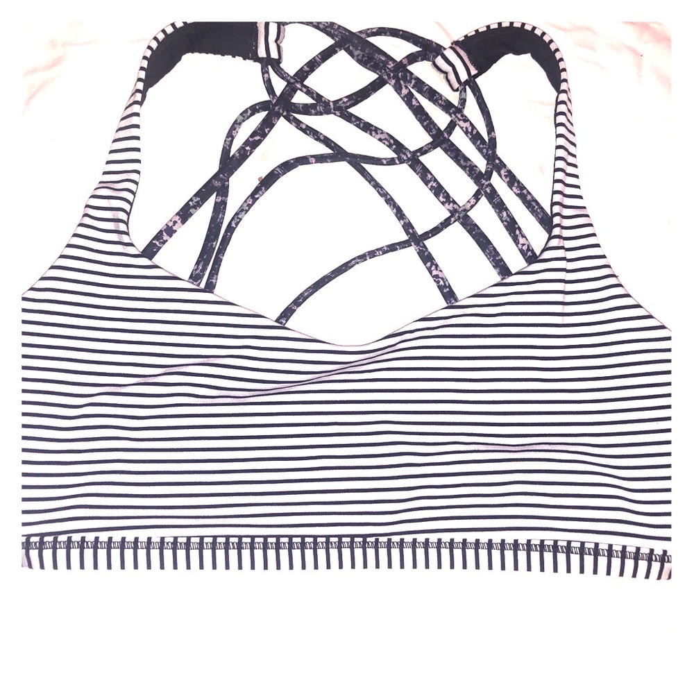 Lululemon Free To Be Sports Bra